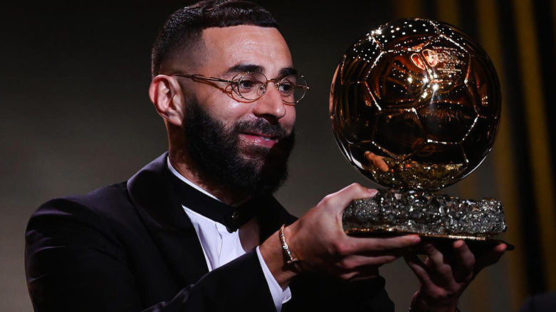 2022 Ballon d'Or ödülü Karim Benzema'nın